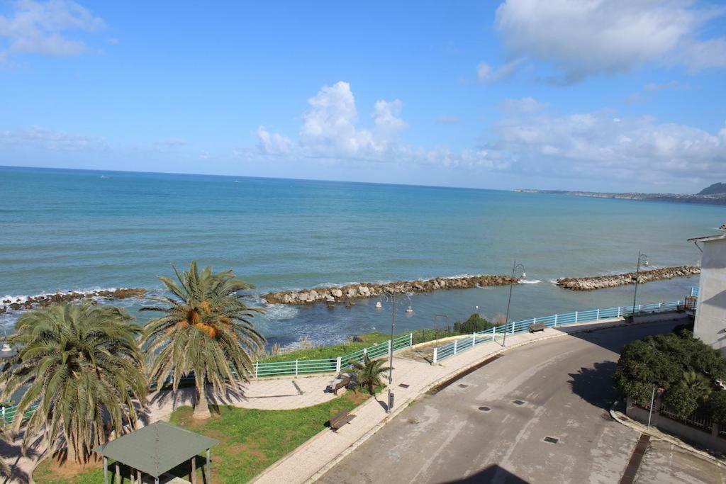 Casa Vacanza Adele Trappeto  Buitenkant foto